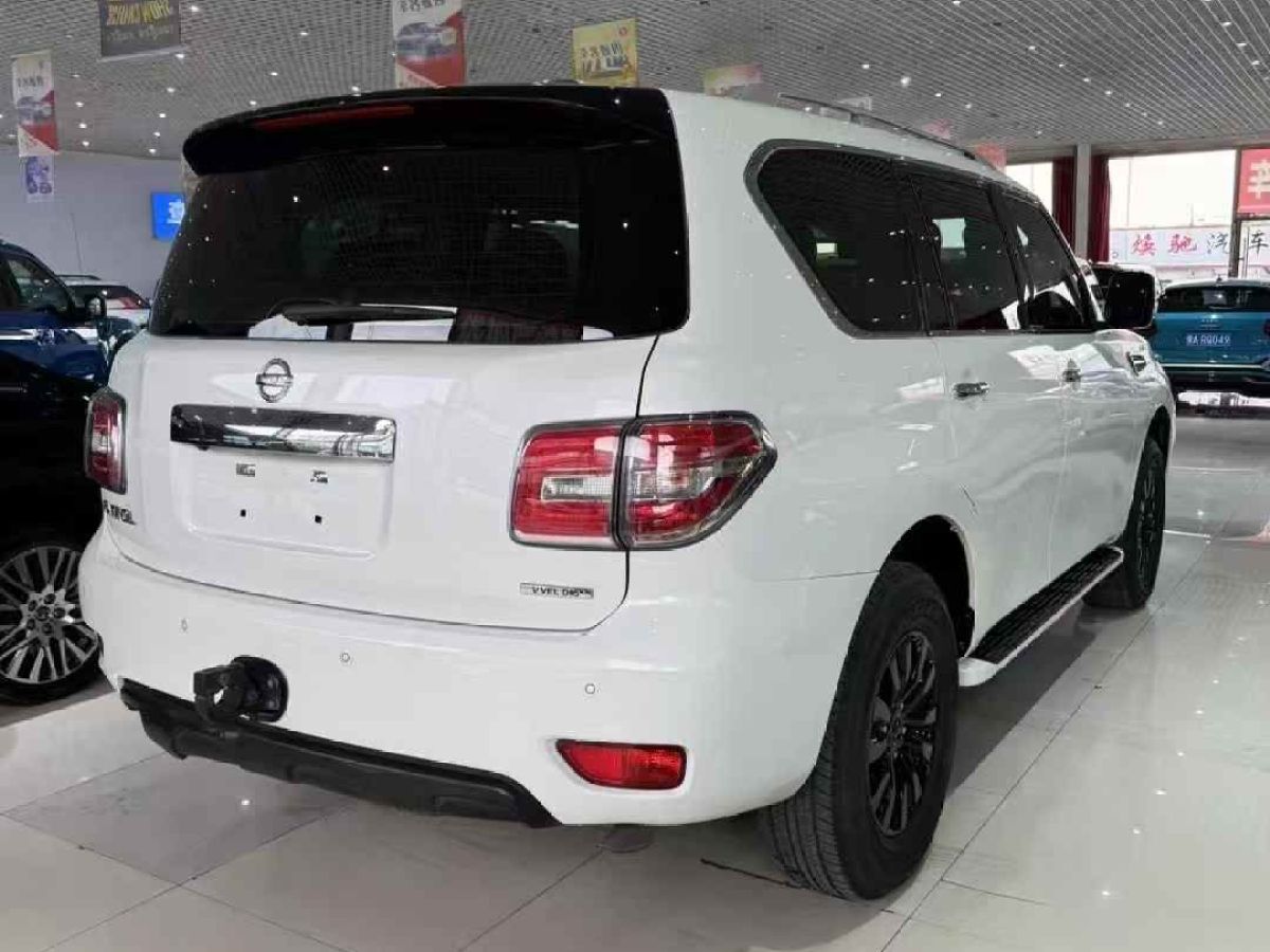 日產(chǎn) 途樂  2018款 4.0L 旗艦型圖片
