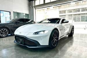 V8 Vantage 阿斯頓·馬丁 4.0T V8 Coupe