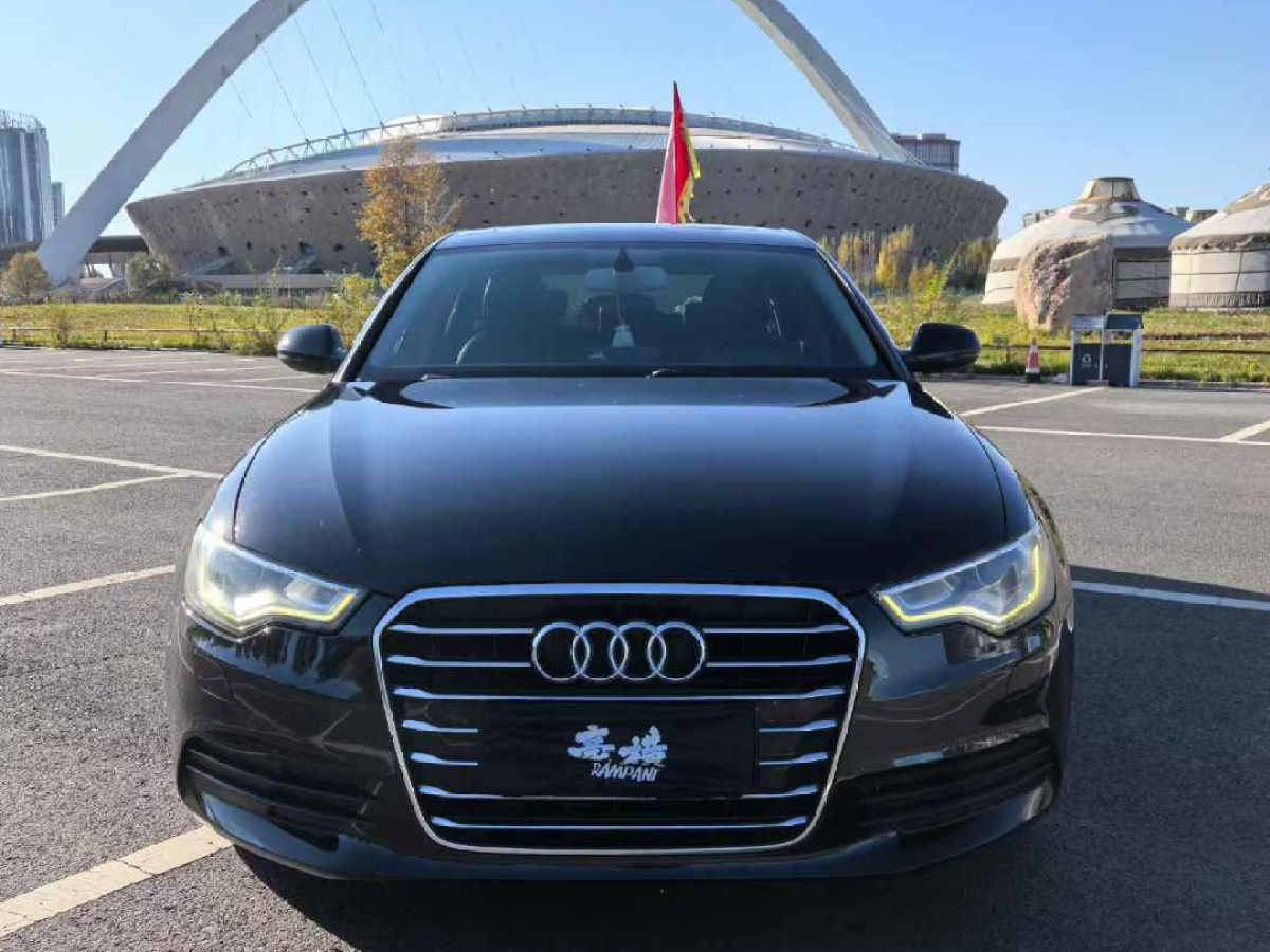 奧迪 奧迪A6L  2014款 A6L 2.8 FSI 35 FSI quattro豪華型圖片