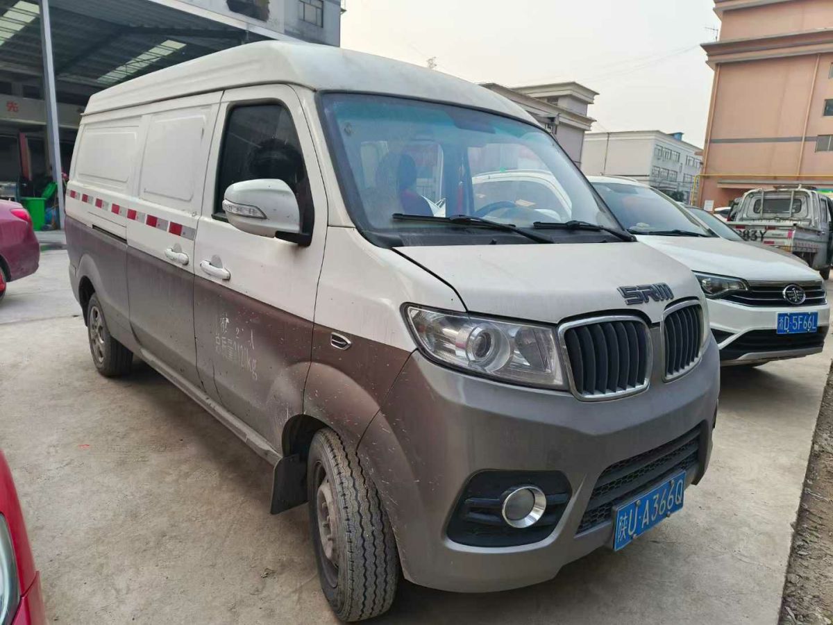 金杯 T30  2023款 1.5L 雙排售貨車舒適型圖片