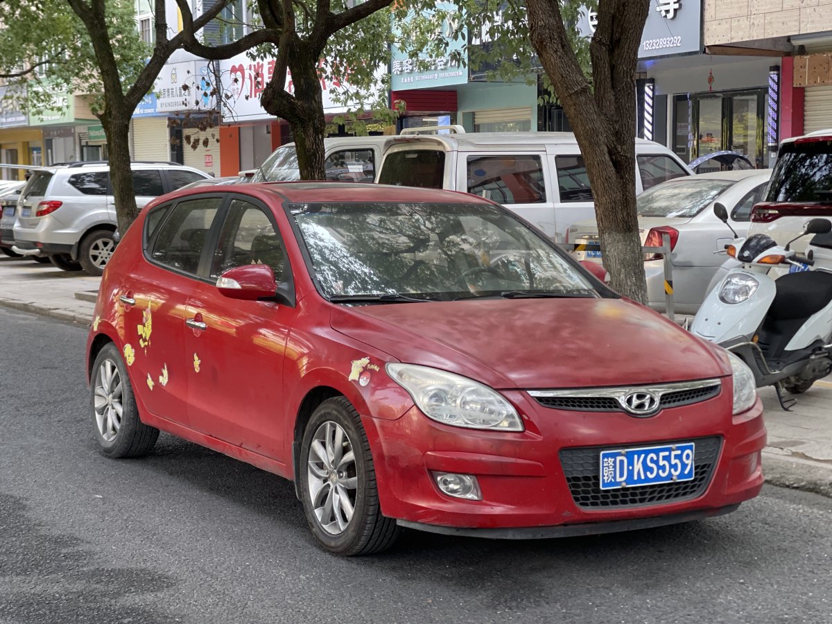 2011年6月現(xiàn)代 i30  2009款 1.6L 自動(dòng)豪享型