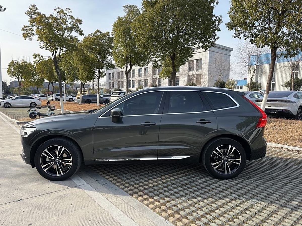 沃爾沃 XC60  2019款  T5 四驅(qū)智遠(yuǎn)版 國(guó)VI圖片