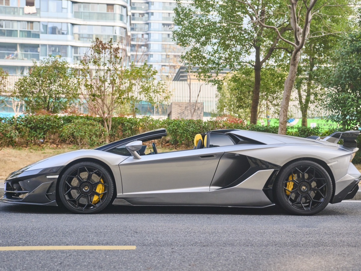 蘭博基尼 Aventador  2013款 LP 700-4 Roadster圖片