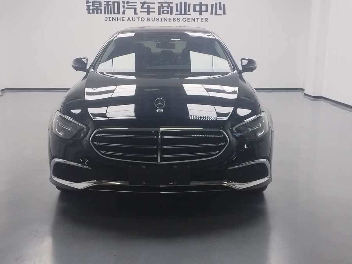 奔馳 奔馳E級(jí)  2023款 改款 E 300 L 豪華型圖片