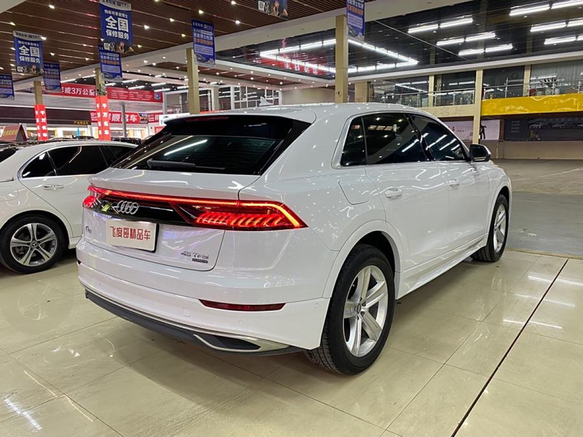 奧迪 奧迪Q8  2019款 45 TFSI 豪華致雅型圖片