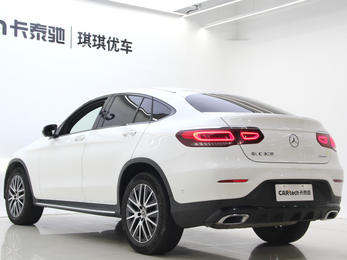 2023年6月奔馳 奔馳GLC  2023款 GLC 300 4MATIC 轎跑SUV