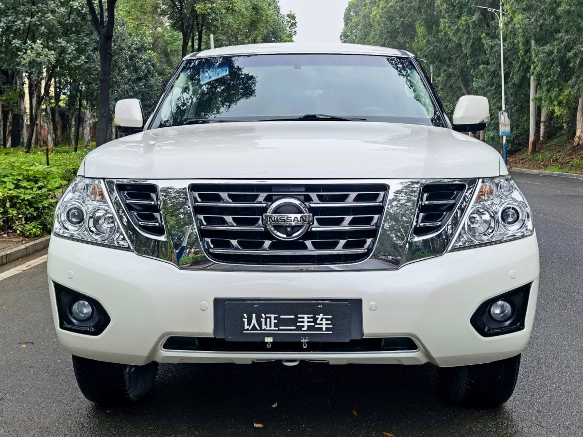 日產(chǎn) 途樂(lè)  2018款 4.0L 領(lǐng)英型圖片