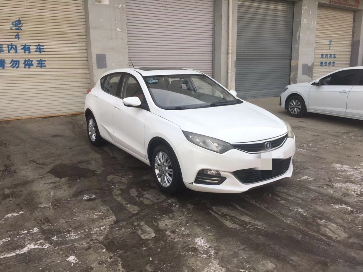 長(zhǎng)安 逸動(dòng)XT  2013款 1.6L 手動(dòng)俊酷型 國(guó)V圖片