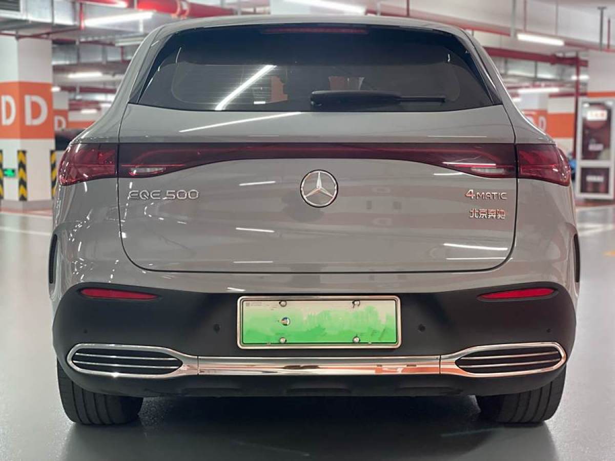 奔馳 奔馳EQE SUV  2023款 350 4MATIC 豪華版圖片