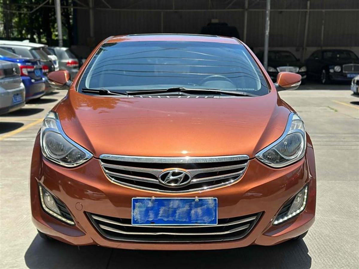 現(xiàn)代 朗動  2013款 1.6L 自動領(lǐng)先型圖片