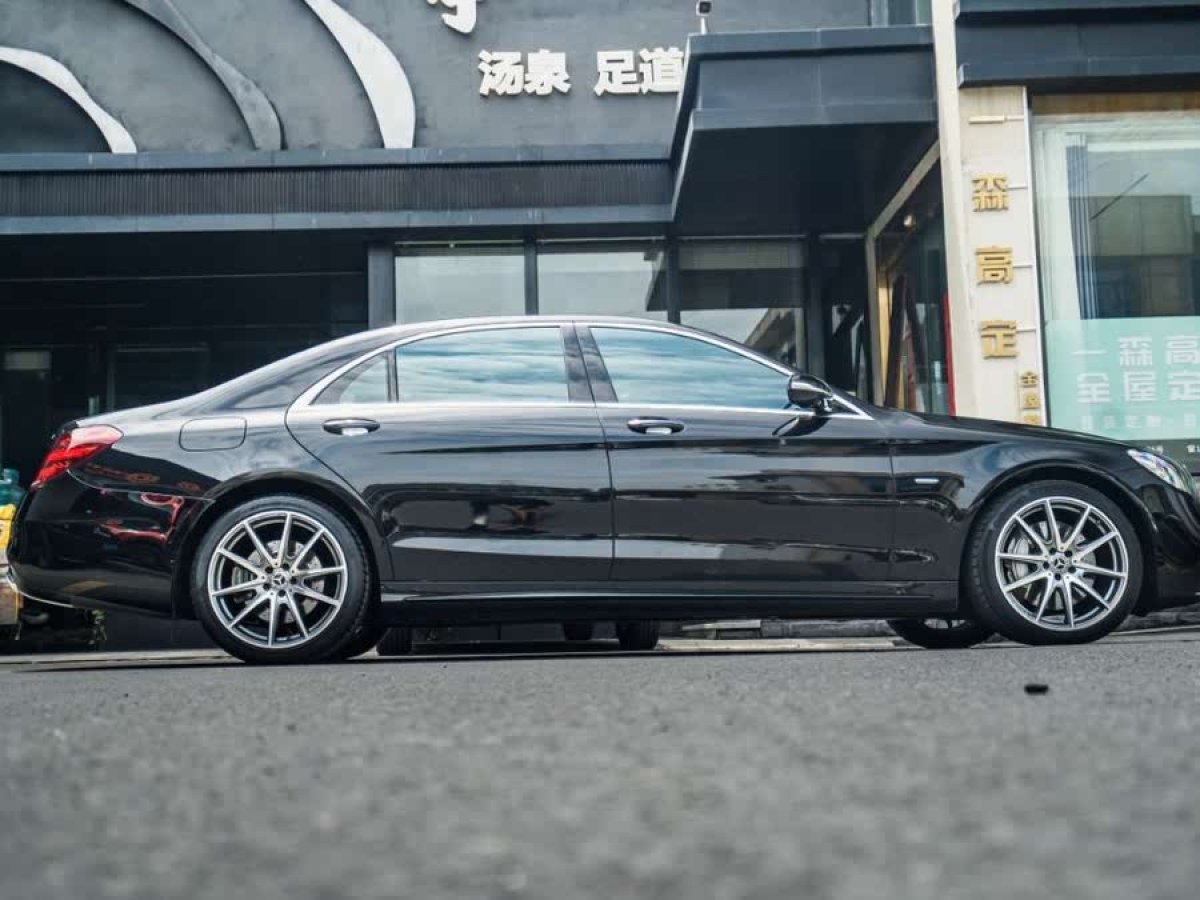 奔馳 奔馳S級  2020款 S 450 L 4MATIC 臻藏版圖片