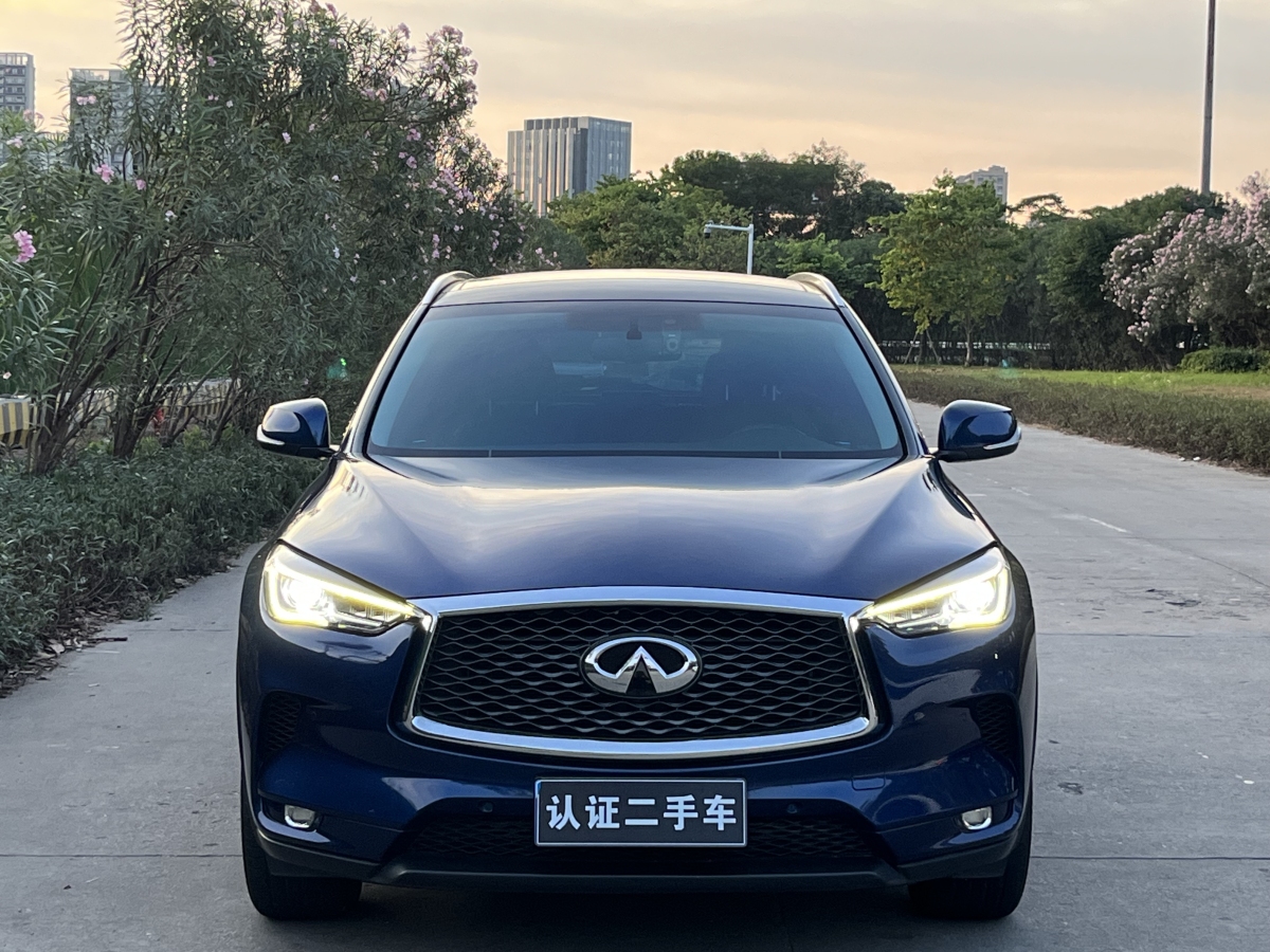 2019年2月英菲尼迪 QX50  2018款 QX50 2.0T CVT兩驅(qū)時(shí)尚版