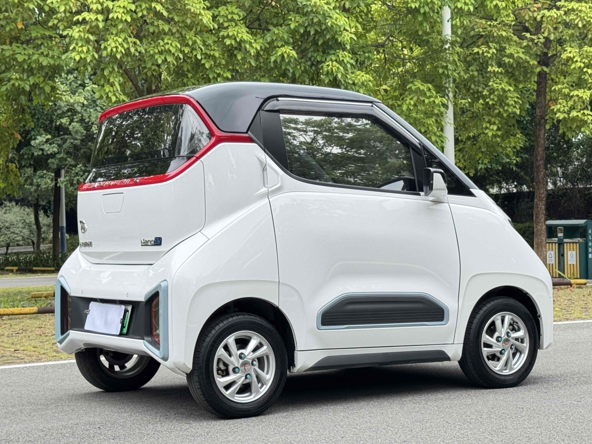 五菱 五菱NanoEV  2021款 玩樂(lè)款圖片