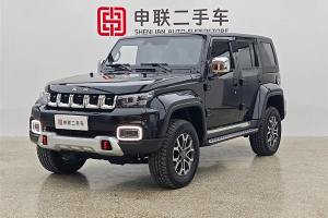 BJ40 北京 2.0T 自動(dòng)四驅(qū)城市獵人版?zhèn)b客型