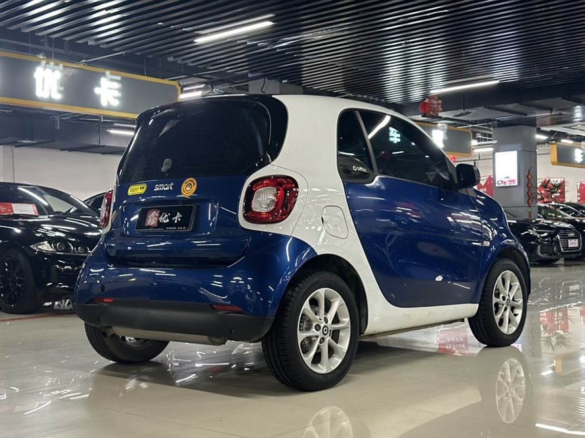 2018年2月smart fortwo  2015款 1.0L 52千瓦硬頂靈動(dòng)版