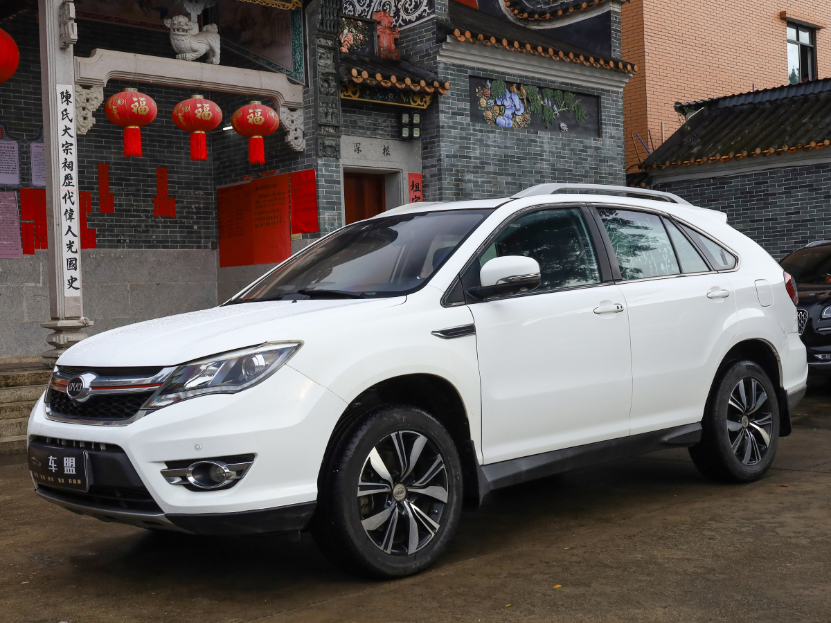 比亞迪 S7  2017款 2.0T 自動(dòng)尊貴型圖片