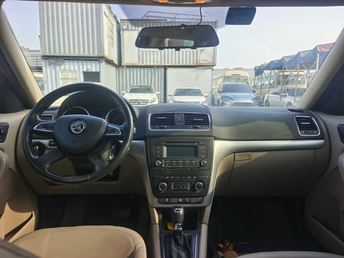 斯柯達(dá) Yeti  2014款 1.8TSI DSG野驅(qū)版圖片