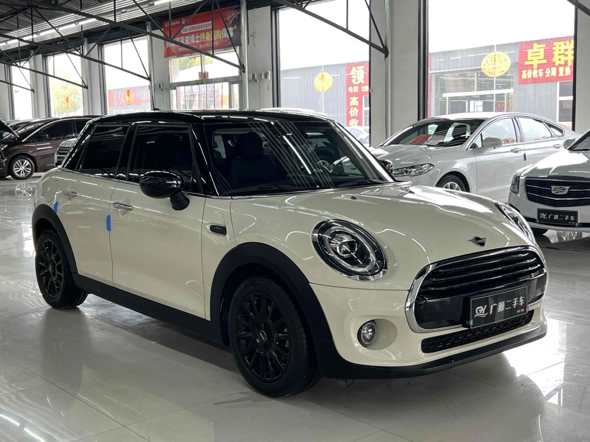 MINI MINI  2021款 1.5T COOPER 經(jīng)典派 五門版圖片