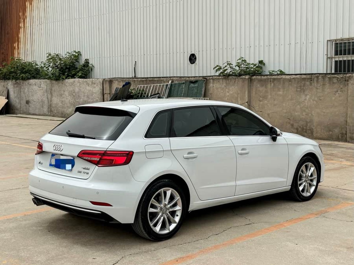 奧迪 奧迪A3  2019款 Sportback 35 TFSI 進(jìn)取型 國(guó)V圖片