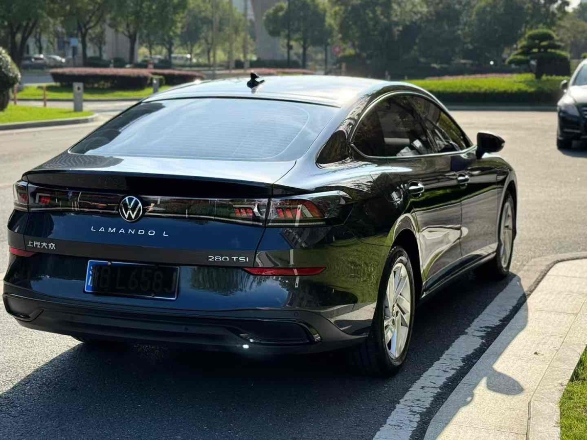 2024年1月大眾 凌渡  2023款 凌渡L 280TSI DSG炫辣版