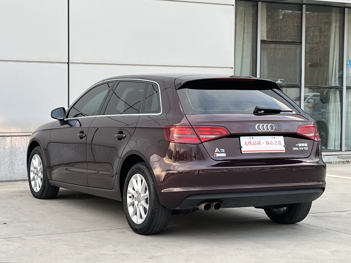 奧迪 奧迪A3  2014款 Sportback 35 TFSI 自動進(jìn)取型圖片