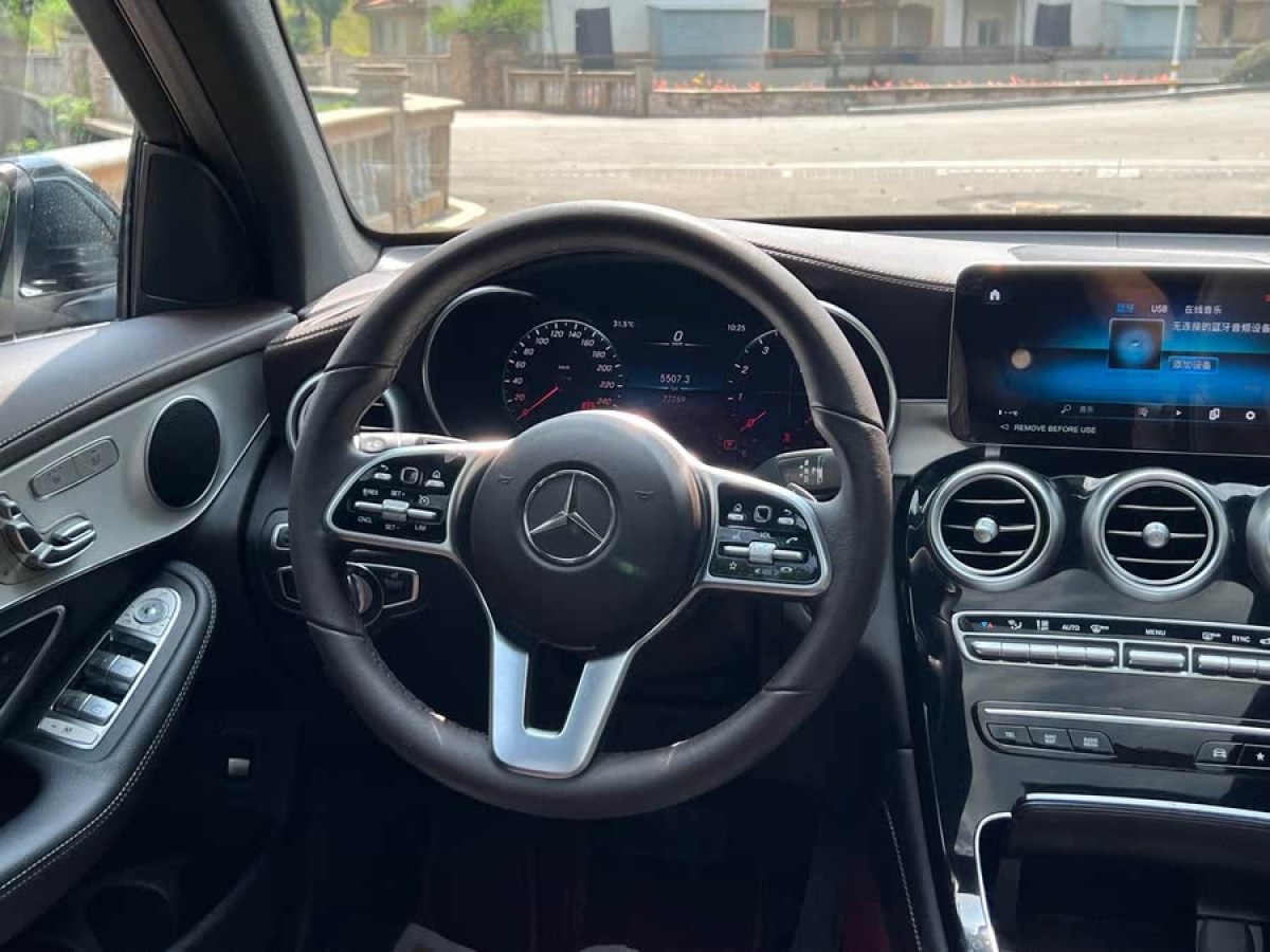 奔馳 奔馳GLC  2018款 改款 GLC 260 4MATIC 動感型圖片