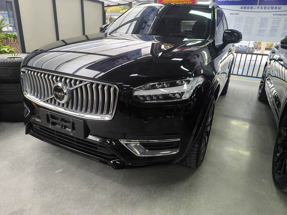 沃爾沃 XC90新能源  2021款 E驅(qū)混動 T8 智尊豪華版 7座圖片