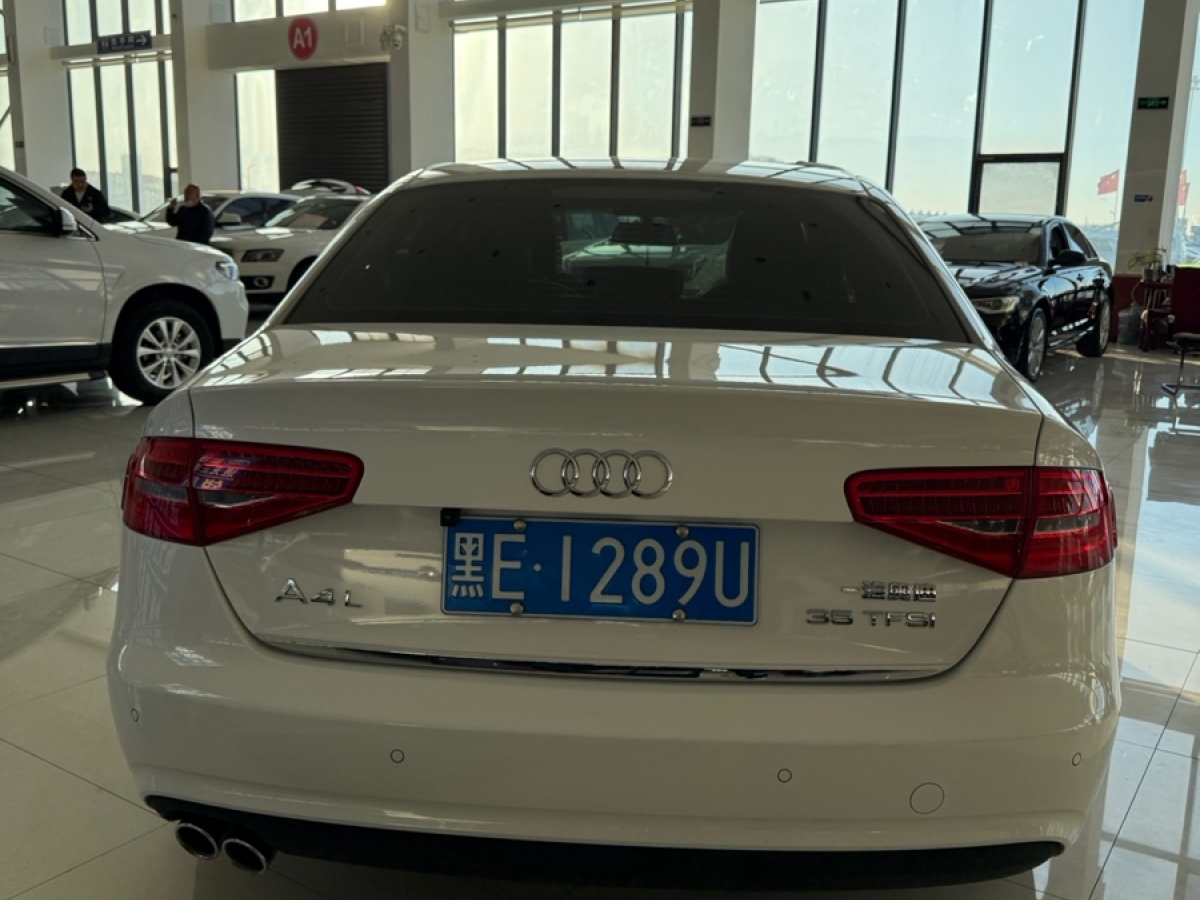 奧迪 奧迪A4L  2015款 35 TFSI 自動(dòng)舒適型圖片