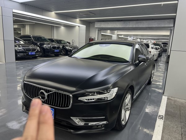 沃尔沃 S90  2019款 T5 智远版