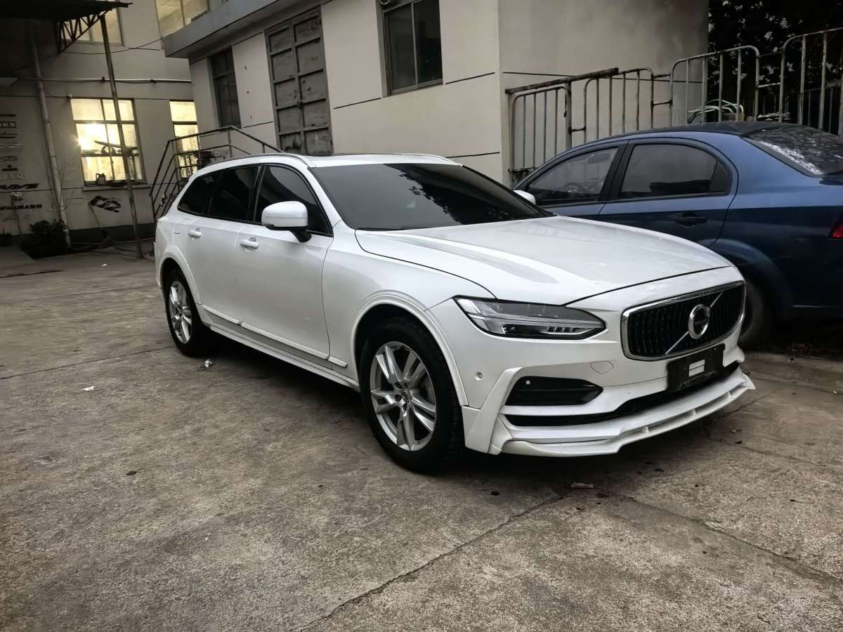 沃爾沃 V90  2019款  Cross Country T5 AWD 智遠(yuǎn)版 國(guó)VI圖片