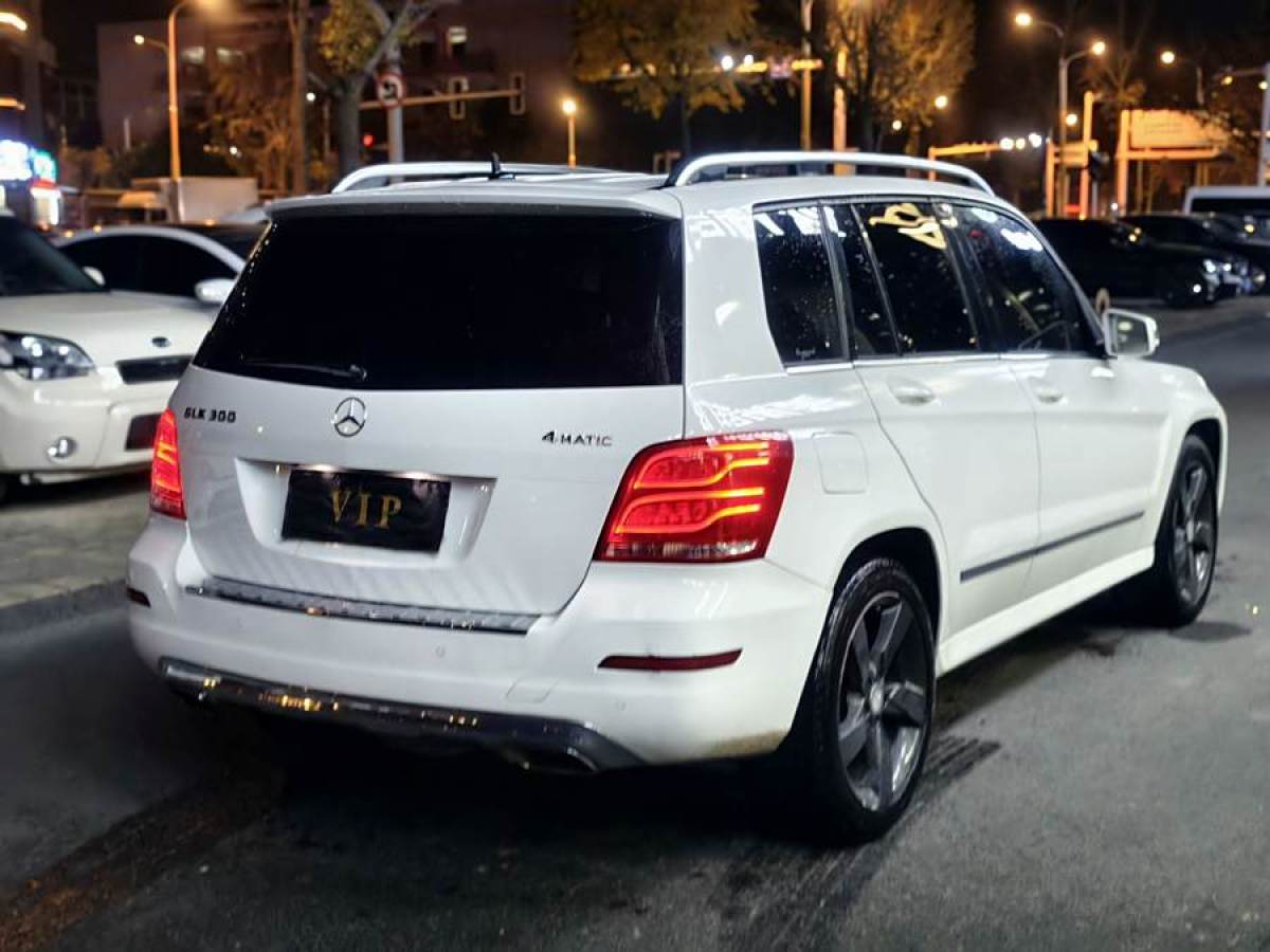 奔馳 奔馳GLK級  2013款 GLK 300 4MATIC 動(dòng)感天窗型圖片