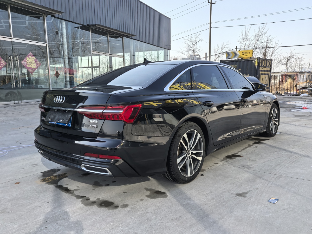 奧迪 奧迪A6L  2022款 40 TFSI 豪華動感型圖片