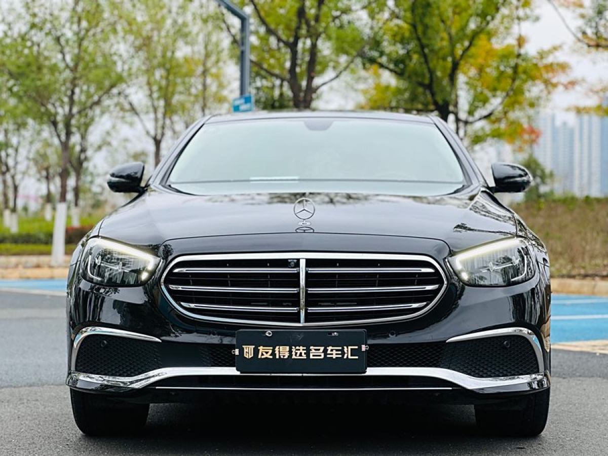 奔馳 奔馳E級(jí)  2022款 改款二 E 300 L 豪華型圖片