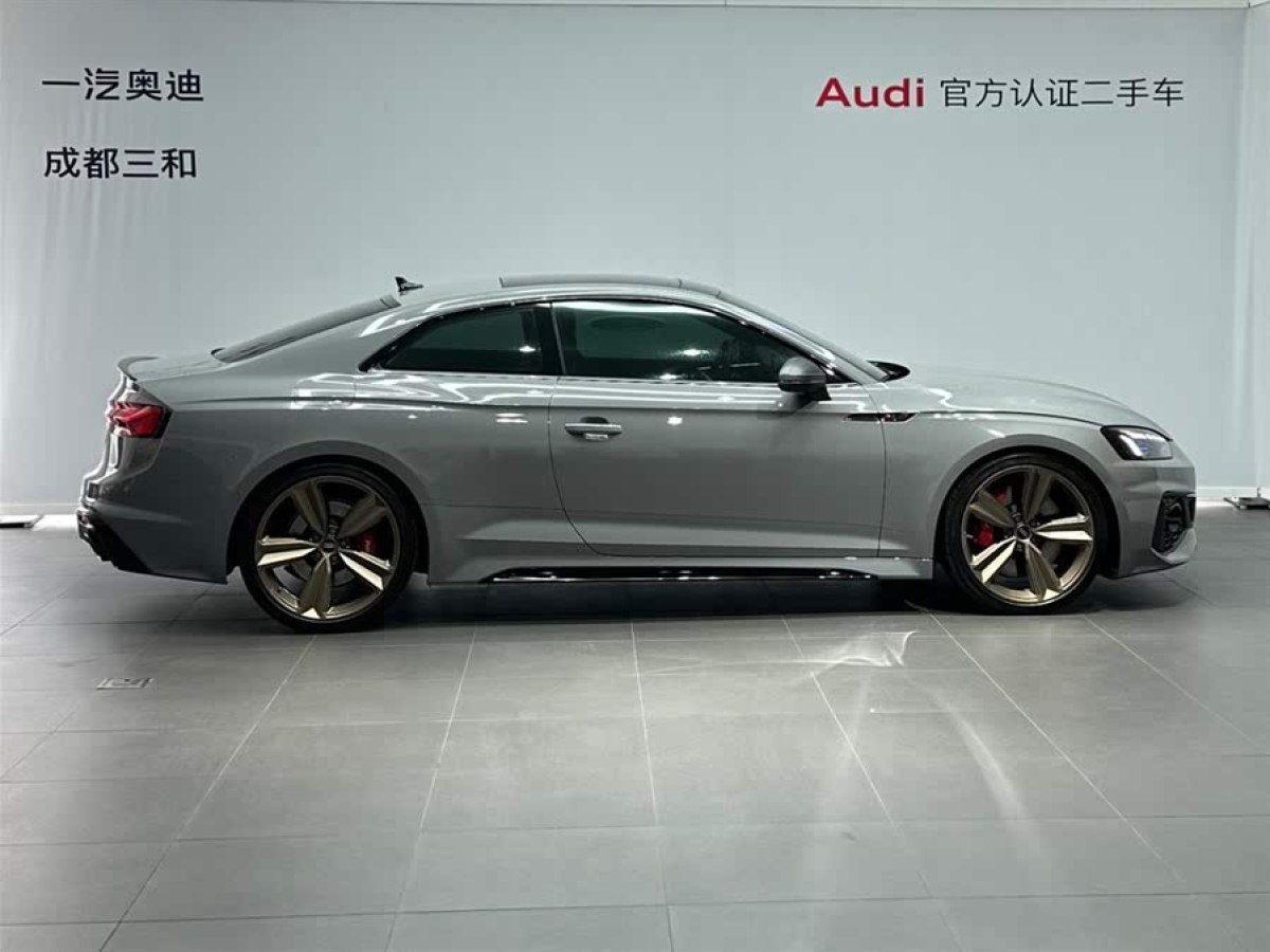 奧迪 奧迪RS 5  2021款 RS5 Sportback 暗金版圖片