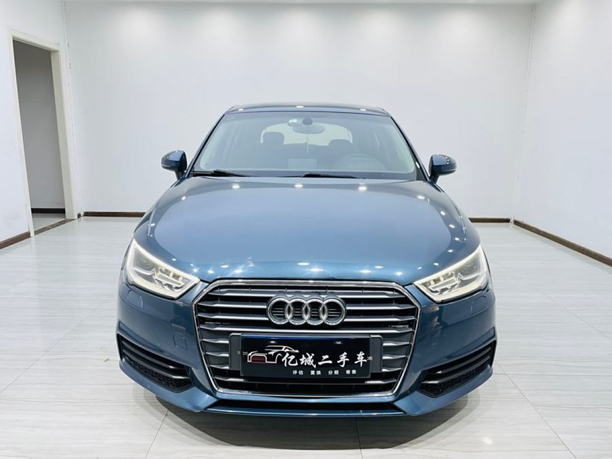 奥迪 奥迪A1  2016款 30 TFSI Sportback Design风尚版图片