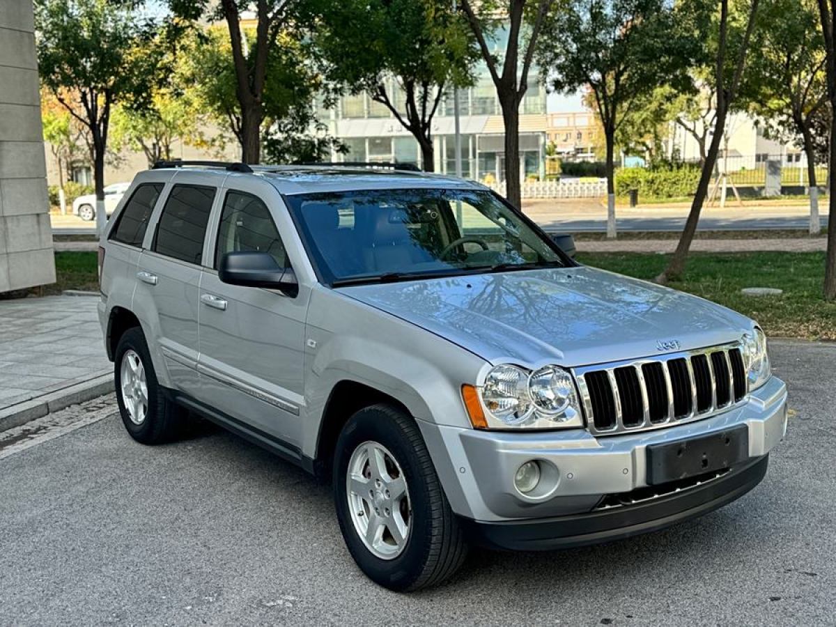 Jeep 大切諾基  2010款 5.7L圖片