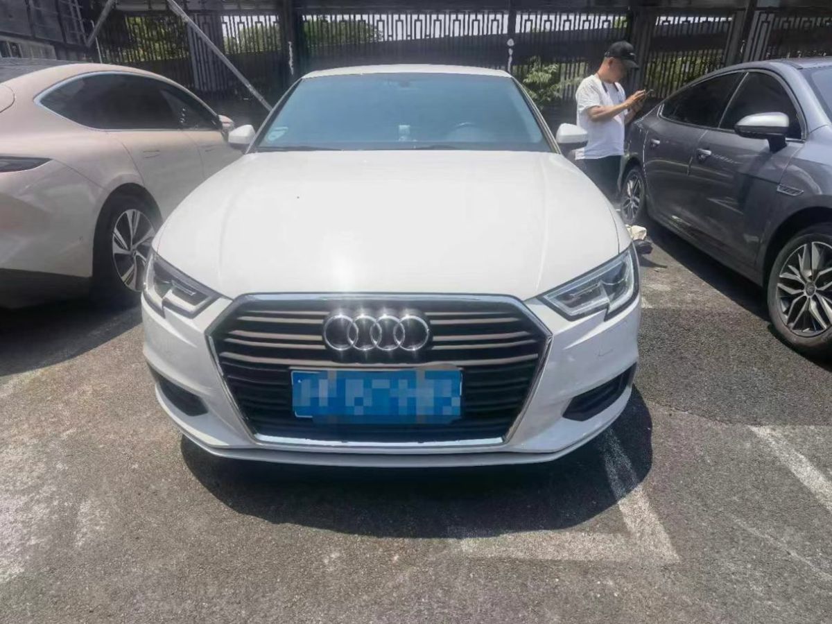 奧迪 奧迪A3  2018款 A3 1.4T 35TFSI Limousine時尚型圖片