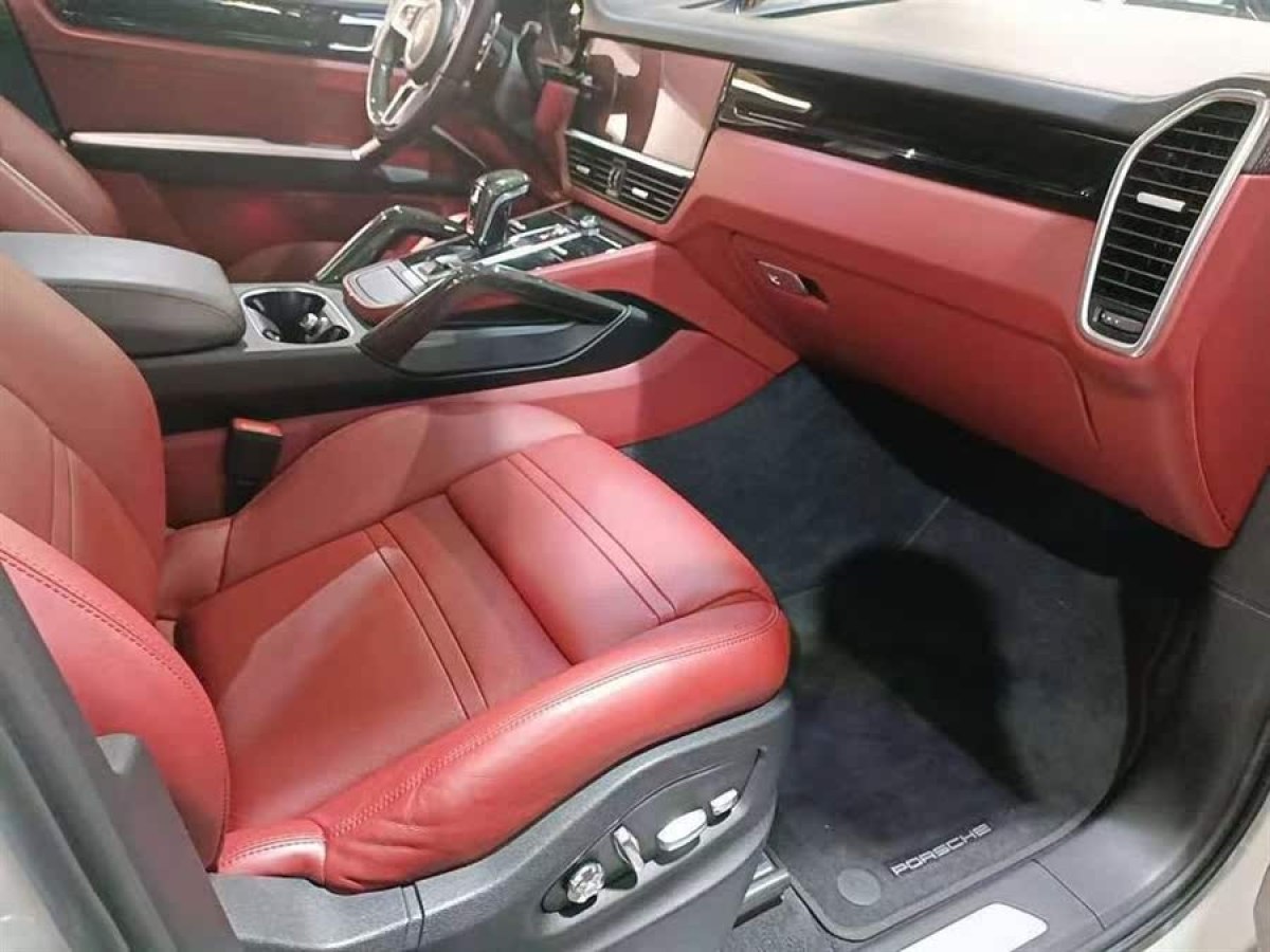 保時(shí)捷 Cayenne  2019款 Cayenne 3.0T圖片