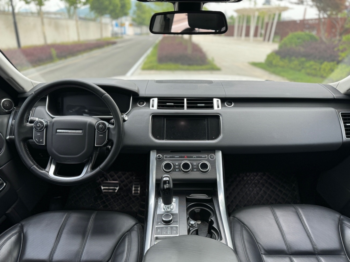 路虎 攬勝運(yùn)動版  2014款 3.0 V6 SC HSE DYNAMIC圖片