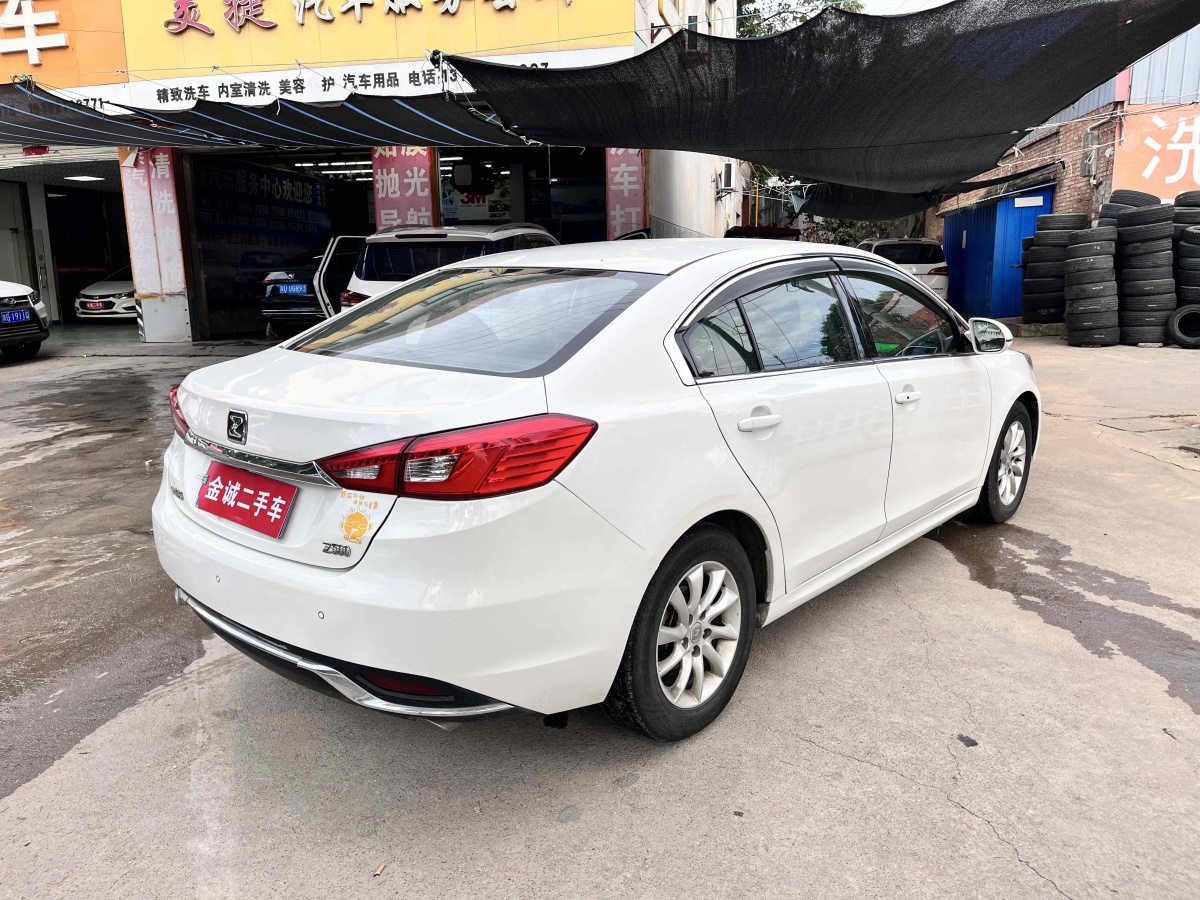 眾泰 Z500  2015款 1.5T 手動(dòng)豪華型圖片