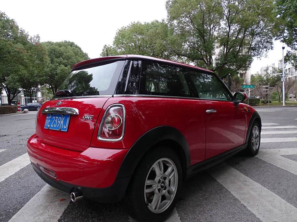 MINI MINI  2013款 1.6L ONE 限量第一款圖片