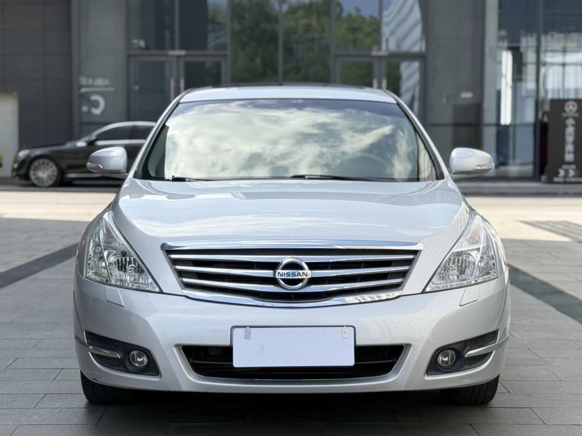 日產(chǎn) 天籟  2010款 2.5L XL周年紀念版圖片