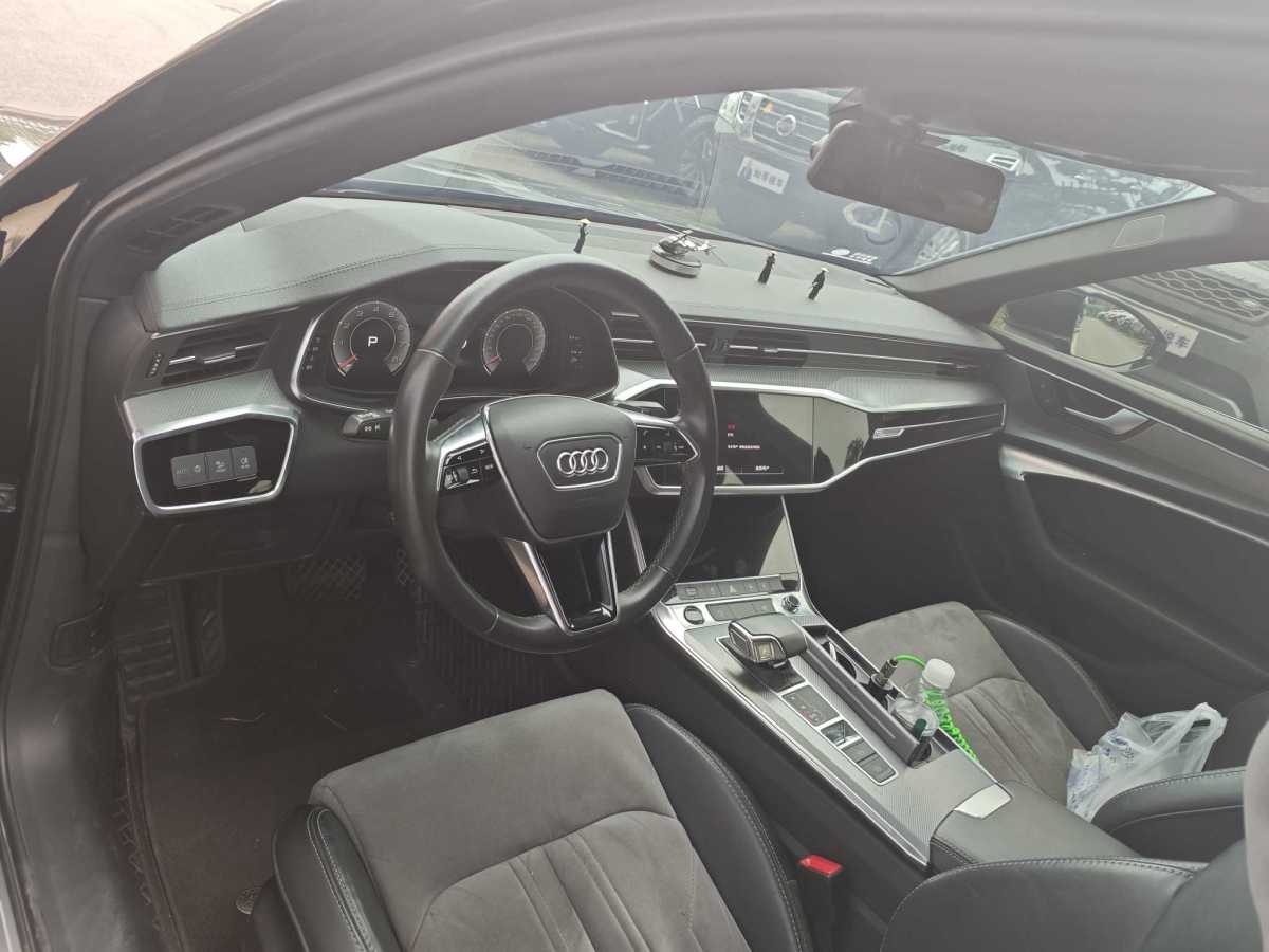 奧迪 奧迪A6L  2022款 40 TFSI 豪華動感型圖片