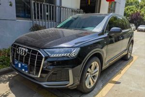 奧迪Q7 奧迪 45 TFSI quattro S line豪華型