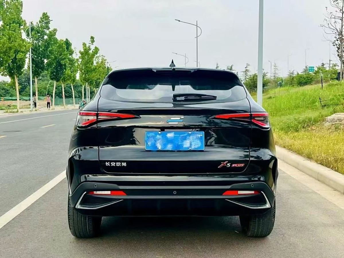 長(zhǎng)安歐尚 長(zhǎng)安歐尚X5 PLUS  2023款 1.5T DCT樂(lè)享型圖片