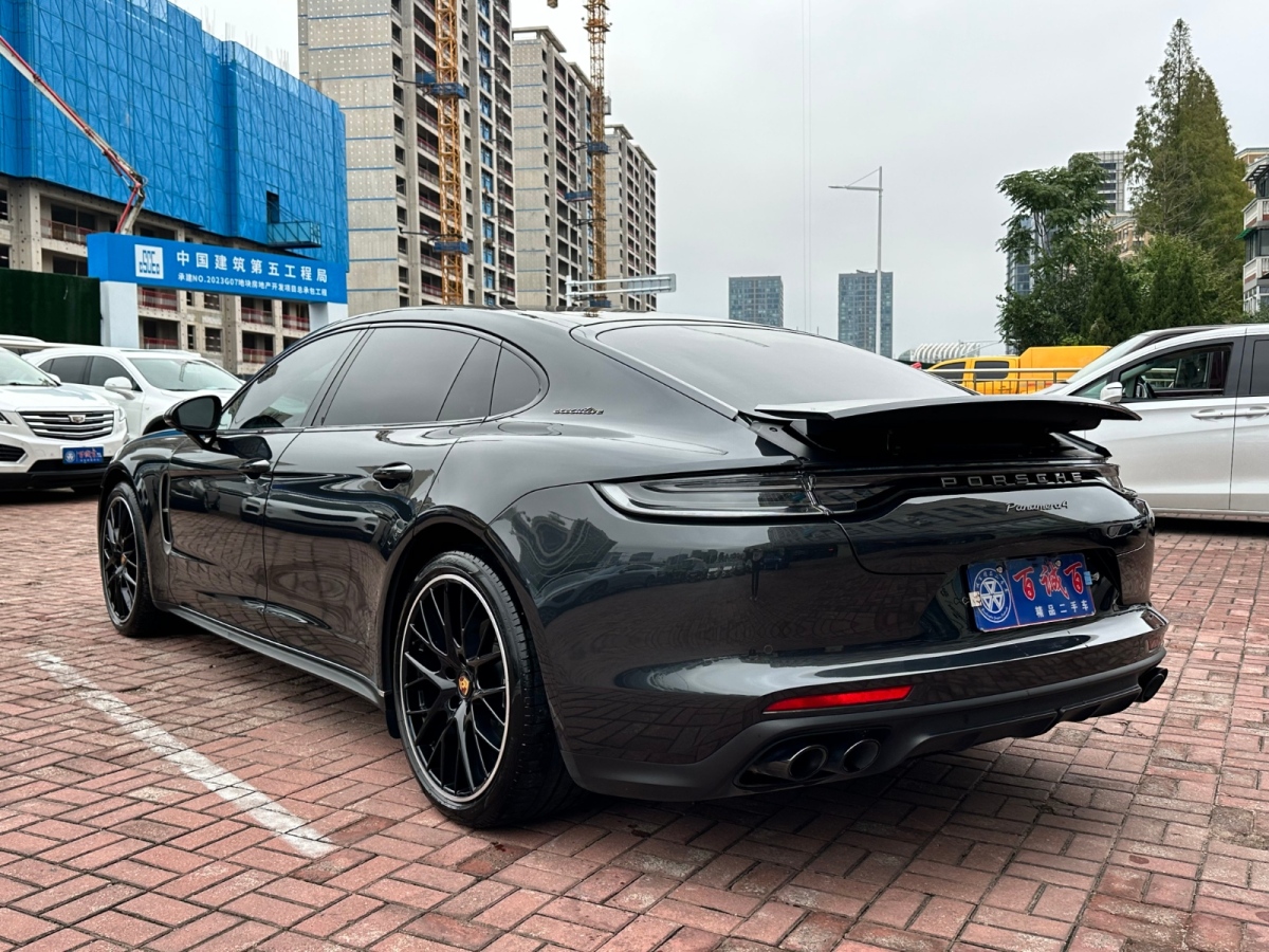 2023年9月保時(shí)捷 Panamera  2023款 Panamera 4 行政加長(zhǎng)鉑金版 2.9T