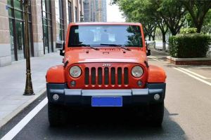 牧馬人 Jeep 2.8TD Sahara 四門版