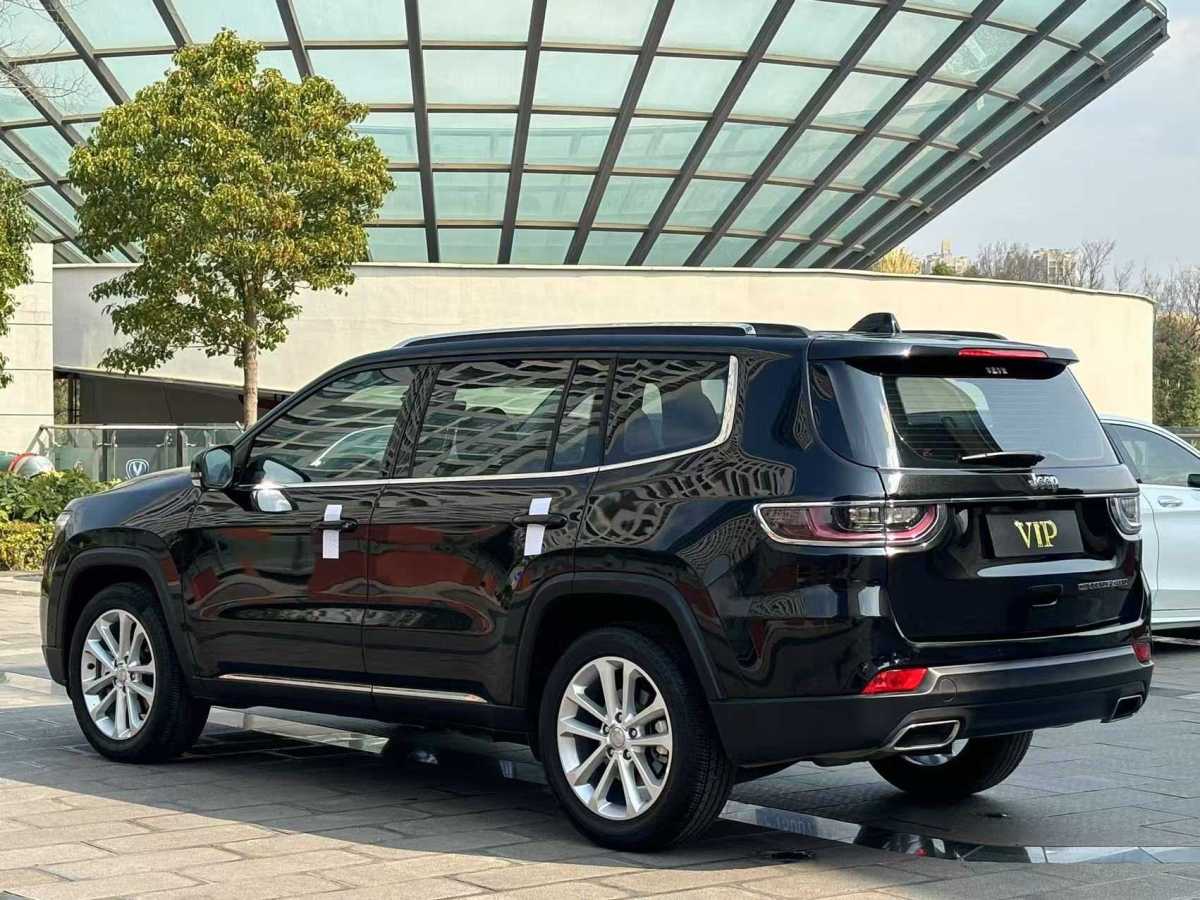 Jeep 大指揮官  2020款 2.0T 兩驅(qū)精英版圖片