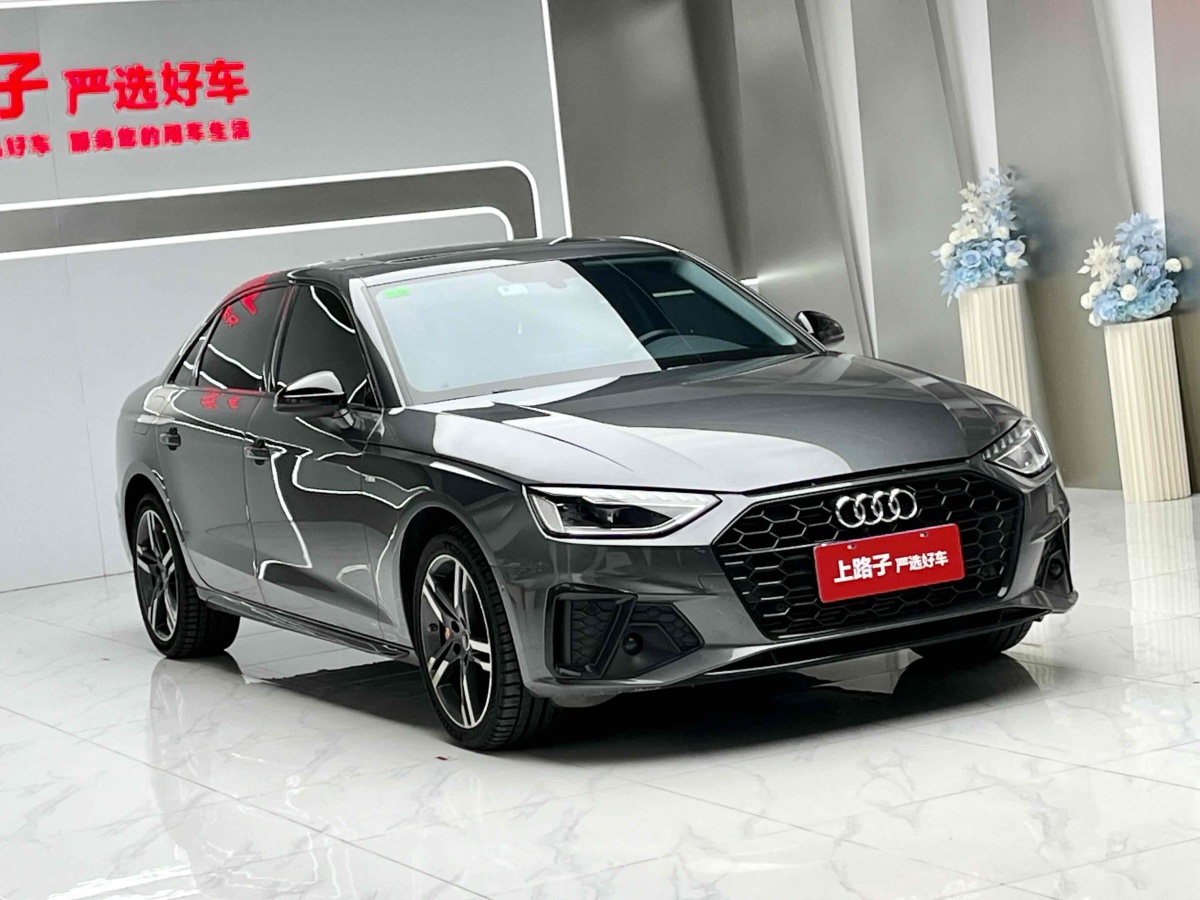 奧迪 奧迪A4L  2022款 40 TFSI 豪華動感型圖片