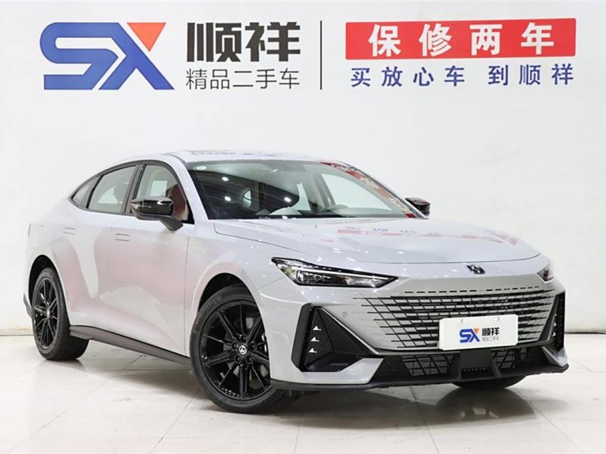 長安 長安UNI-V 智電iDD  2023款 智電iDD 1.5T 113km智趣型圖片